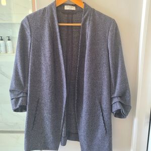Aritzia Babaton Size 2 Blazer